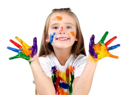 孩子在幼兒園磕碰 ，不同的處理方式影響孩子一生！