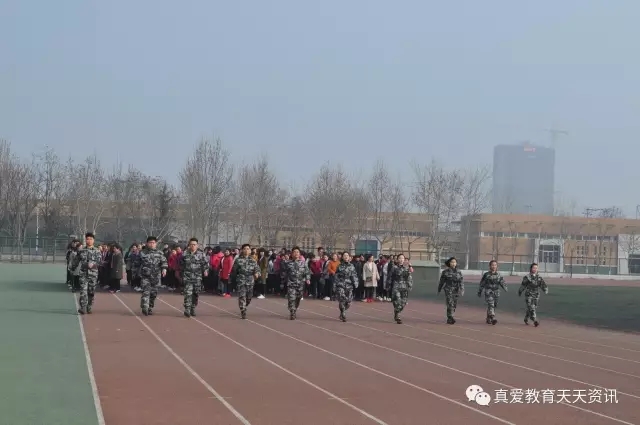 1488246993187728.jpg 640.webp (2).jpg