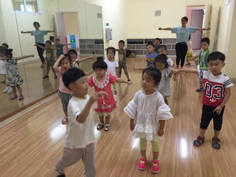 1488249985280845.jpg 17.jpg