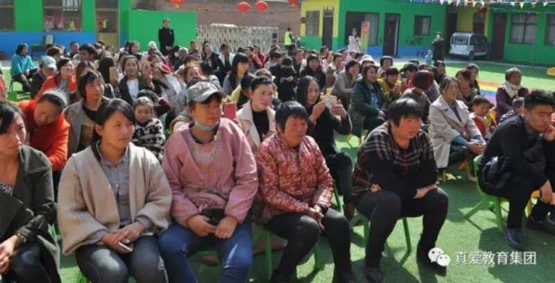 1488620428795328.jpg 809800429330080912.jpg